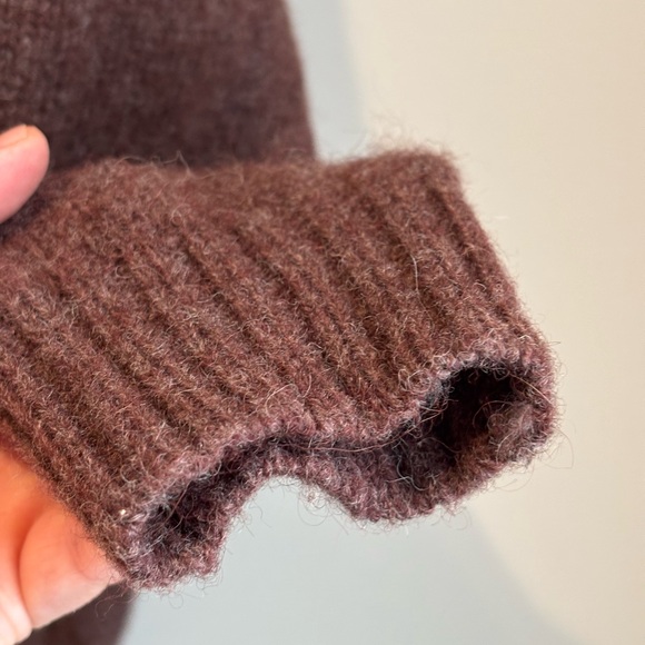 United Colors of Benetton wool & Alpca knit cardigan size large to XL NWT - Picture 4 of 8